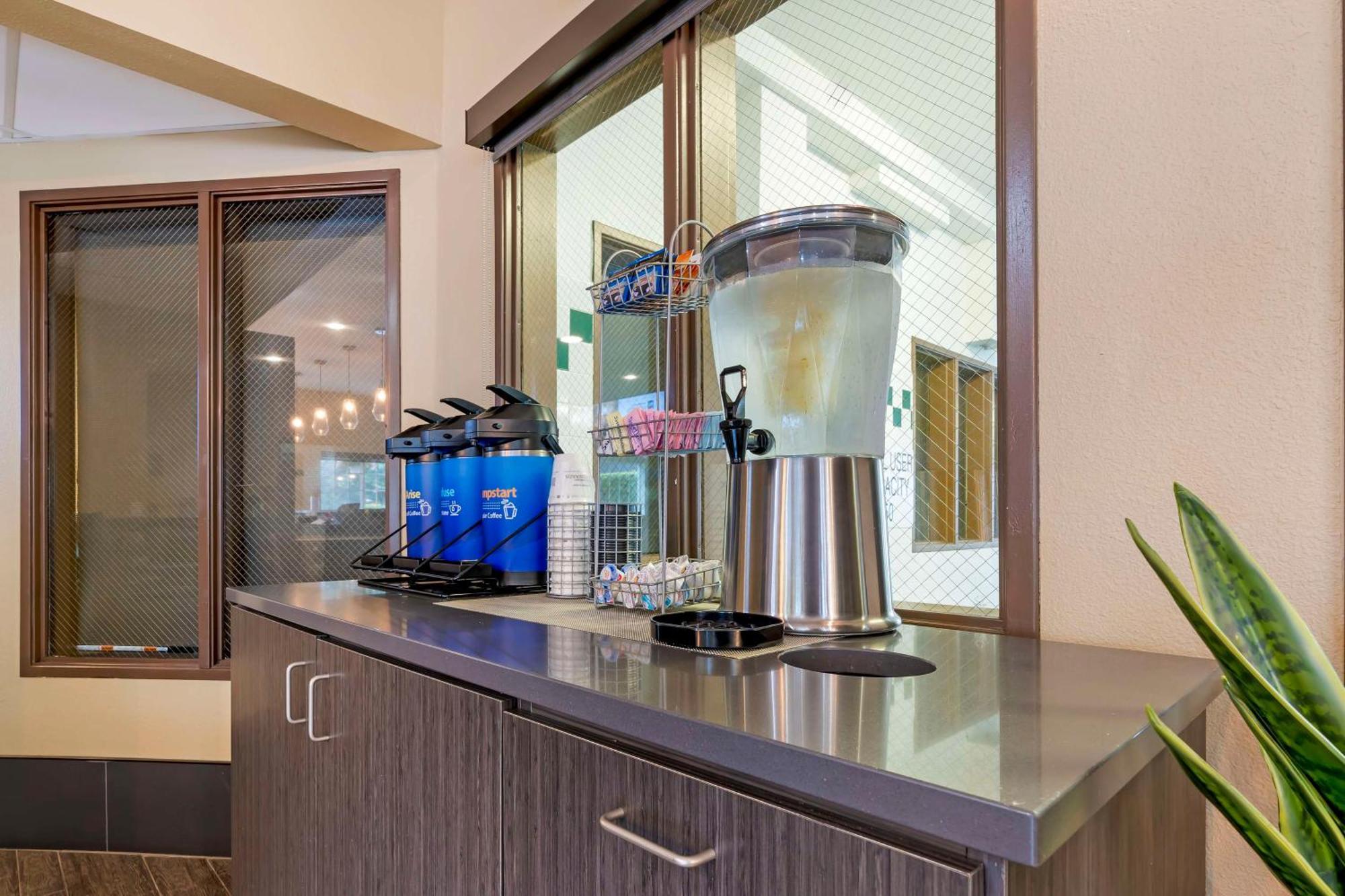 Best Western Columbia River Waterfront Hotel Astoria Exterior foto